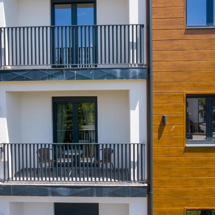 Let's Hide Apartment